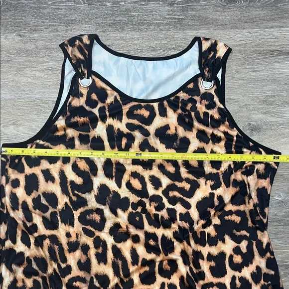 Amazon 5X Women’s Leopard Print Stretch Tank #plus #animalprint #fancy #chic - Picture 7 of 8